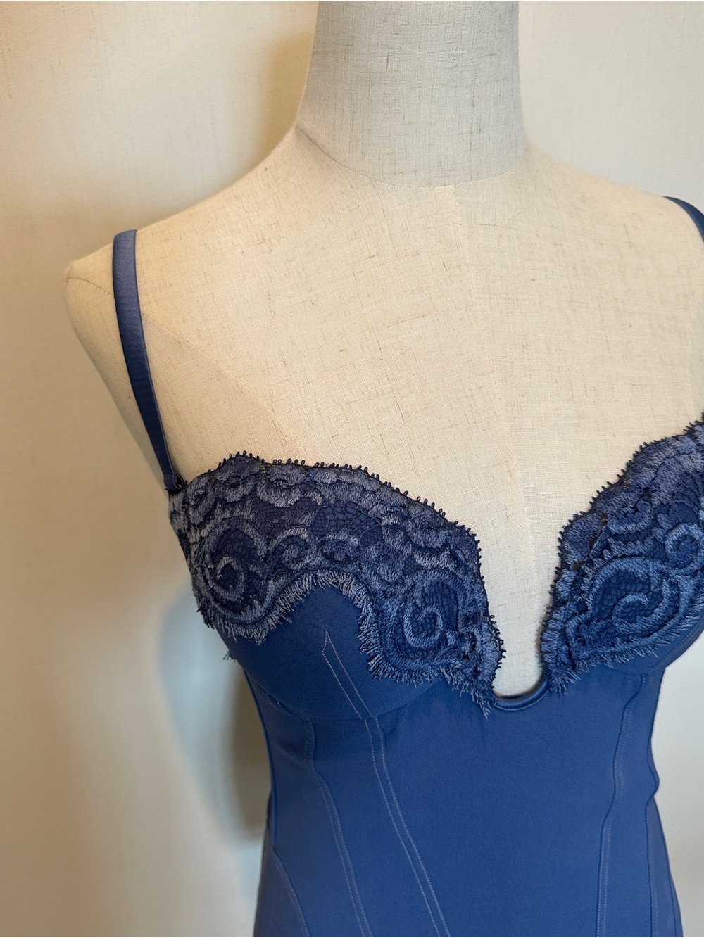 La Perla Blue Silk Lace Bustier Corset Top 34D NWT - Picture 5 of 13